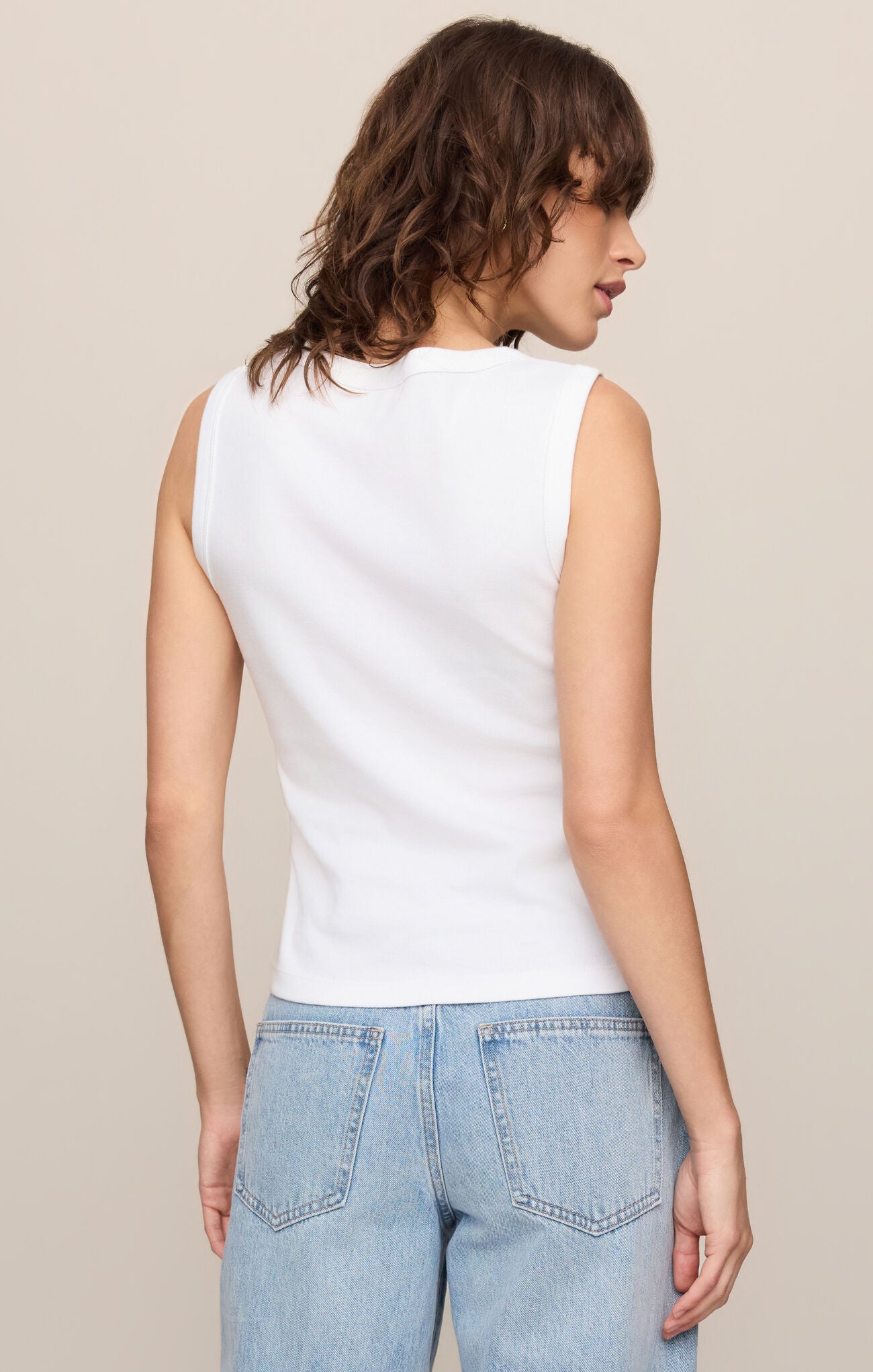 Z Supply - Ellie V Neck Tank - White - happenstance.