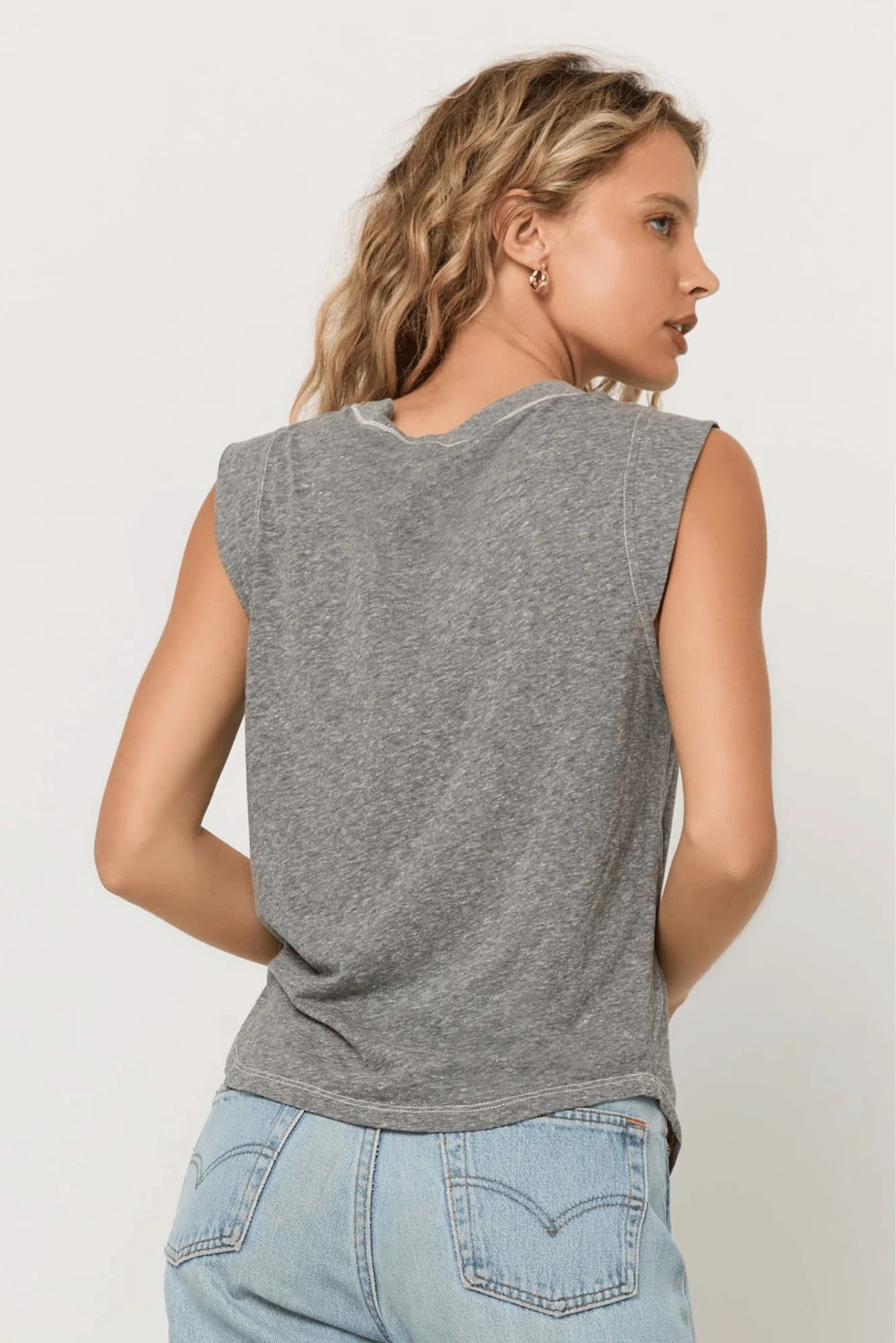 Rue Heathered V-neck Tank - happenstance.