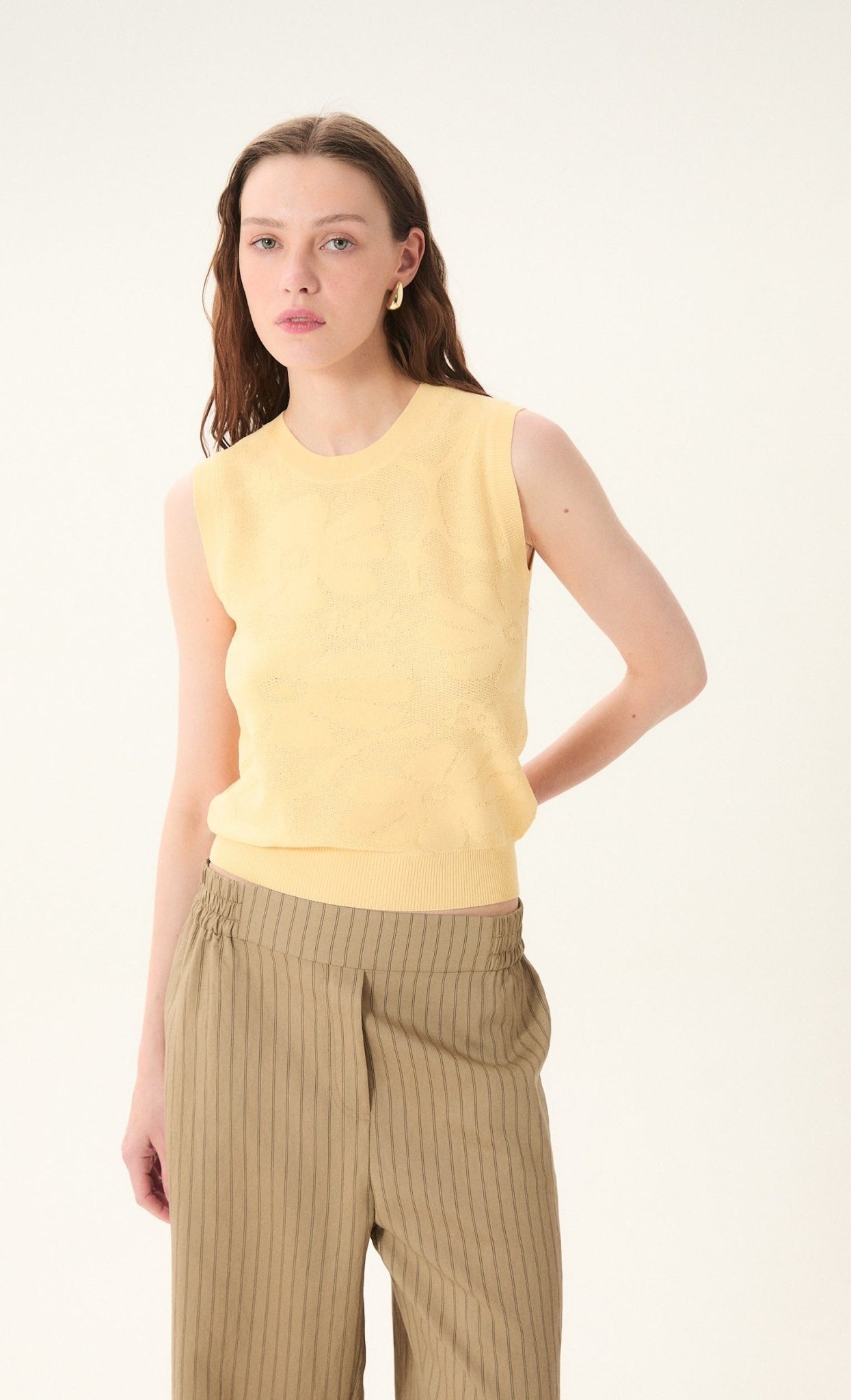 Icaria Textured Floral Knit Top - happenstance.