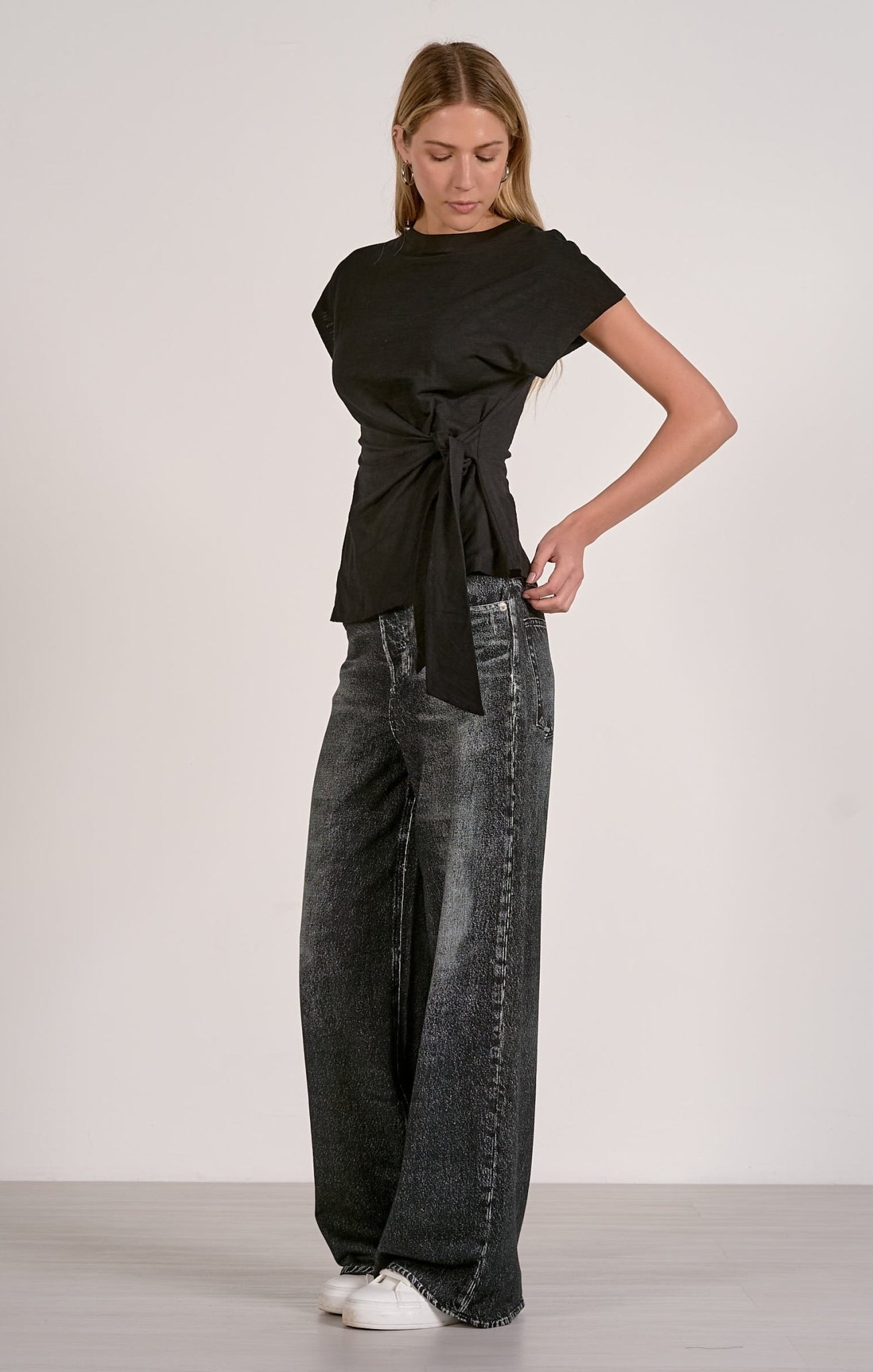 Jayna Wrap Front Top - happenstance.