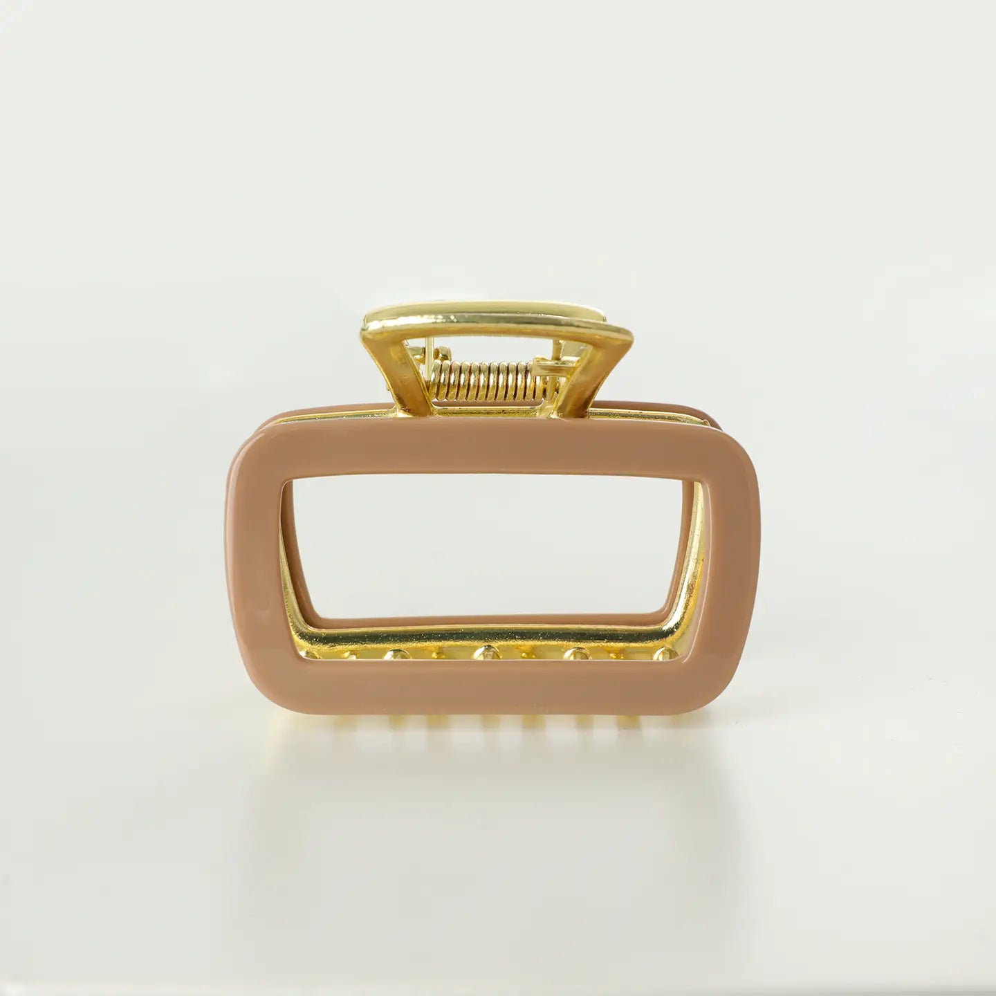 Harlow Metal Claw Clip - Tan - happenstance.