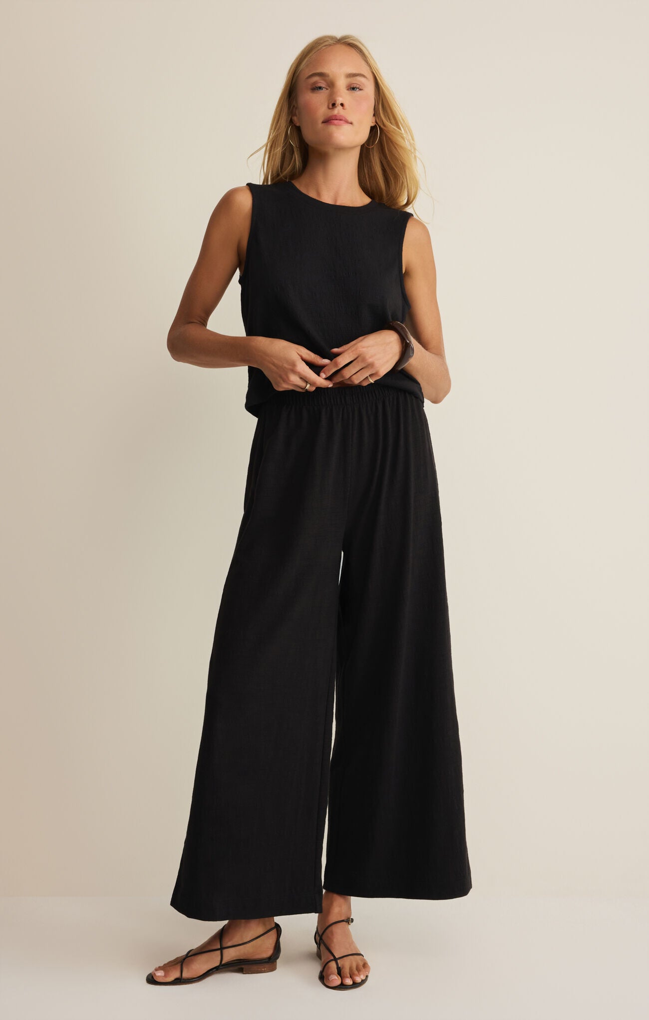 Z Supply - Sloane Textured Top - Black - happenstance.