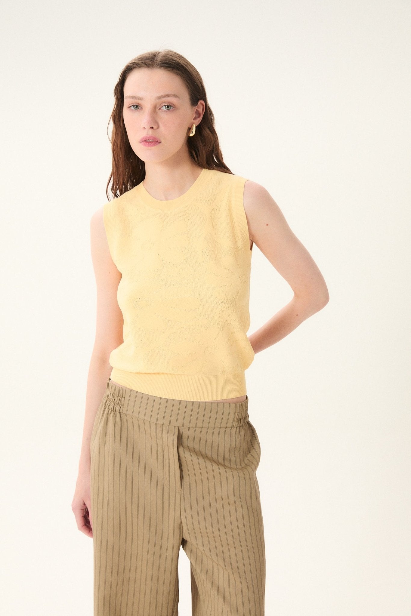 Icaria Textured Floral Knit Top - happenstance.