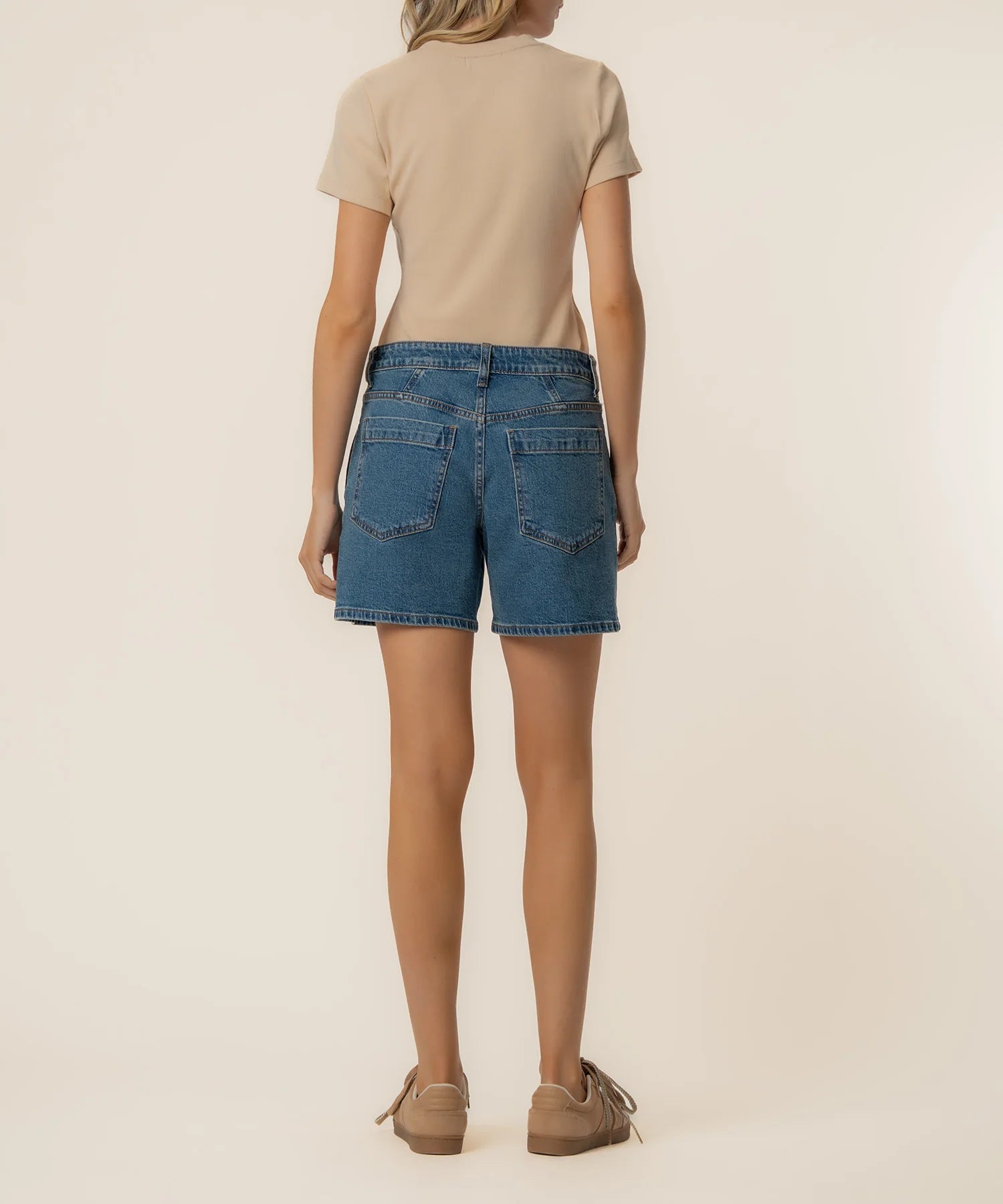 KUT from the Kloth - Hailey High Rise Short w/ Front & Back Yokes - Shine - happenstance.