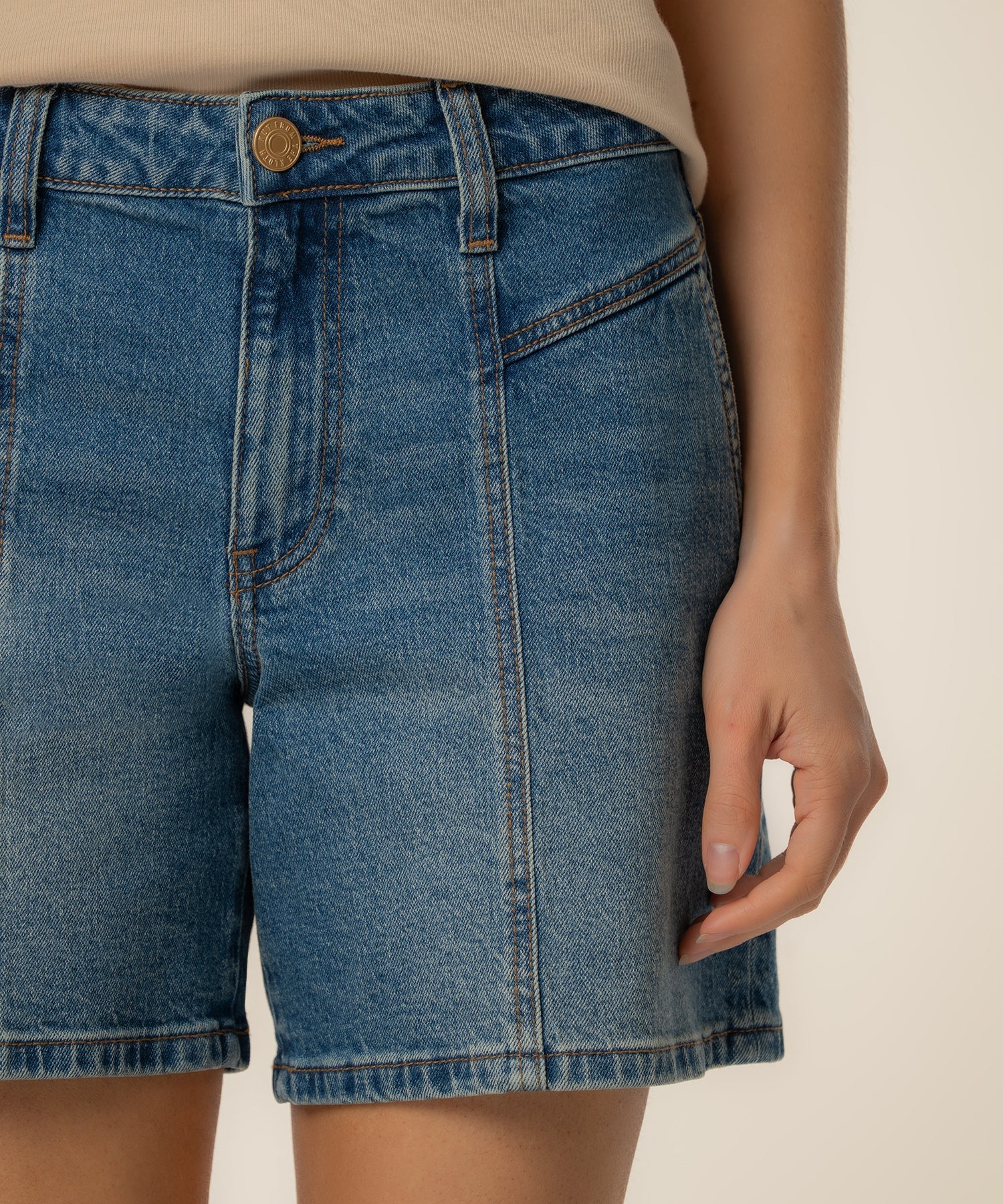 KUT from the Kloth - Hailey High Rise Short w/ Front & Back Yokes - Shine - happenstance.