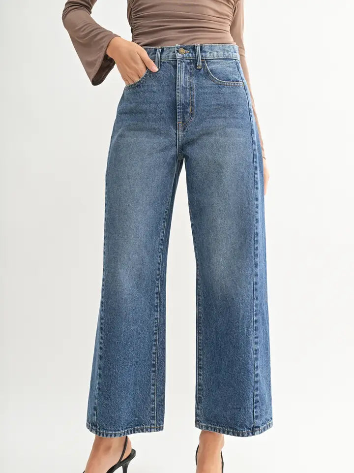 Dark wash barrel jeans 