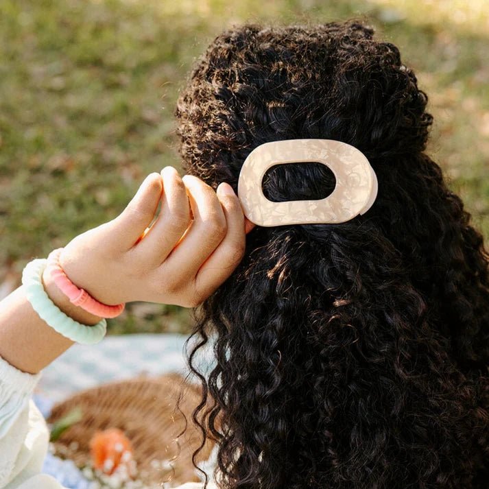 Teleties Medium Flat Round Hair Clip - Soft Surf - happenstance.